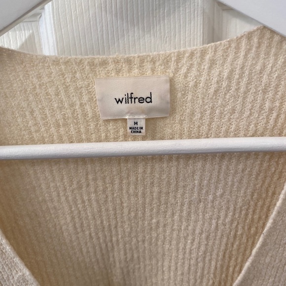 Aritzia Wilfred V-neck Sweater - Picture 2 of 2
